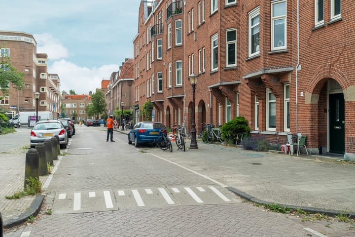 Foto 31 van Henrick de Keijserplein 8-1