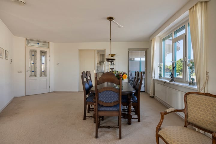 Foto 20 van Spoorlaan 63