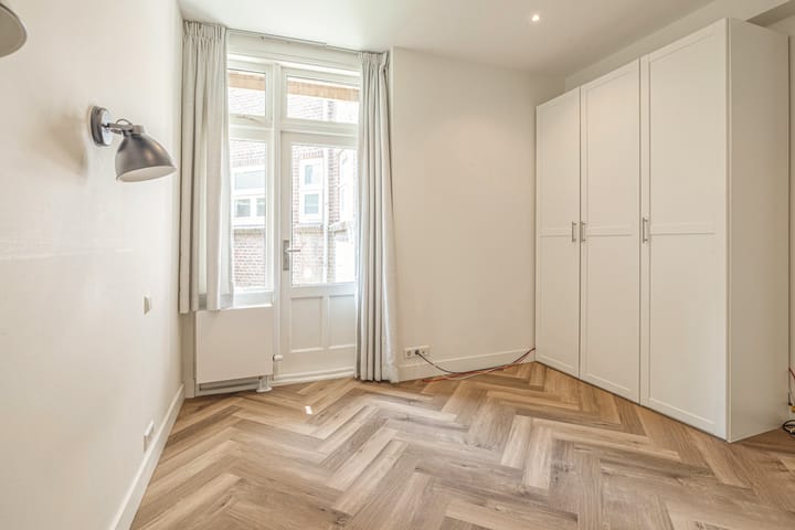 Foto 17 van Nobelstraat 73-A