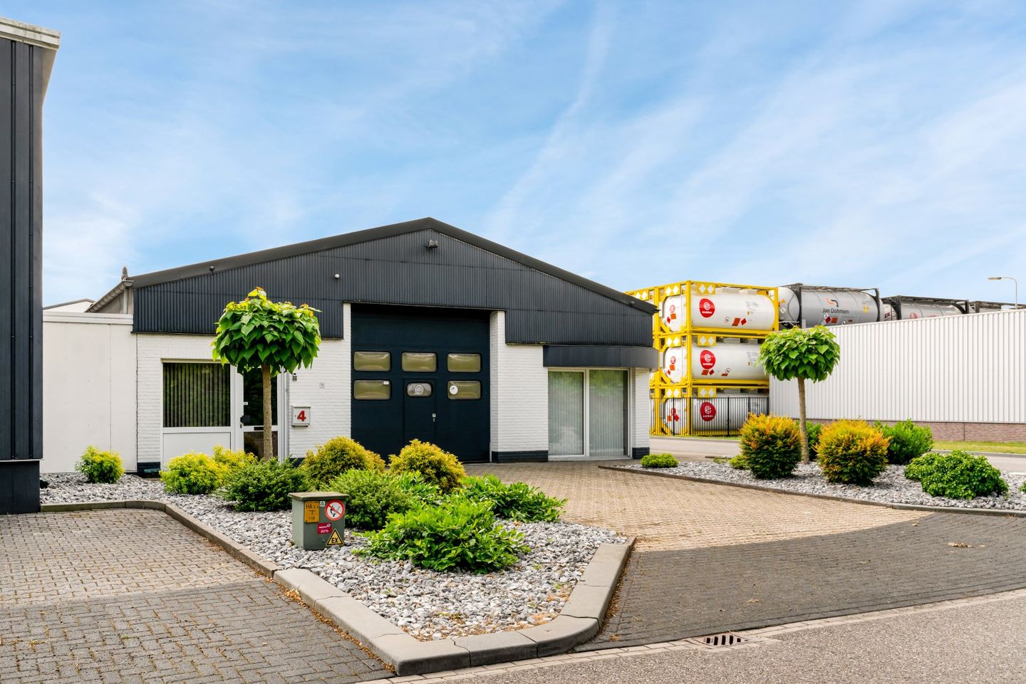 Bekijk foto 3 van Veldweg 4