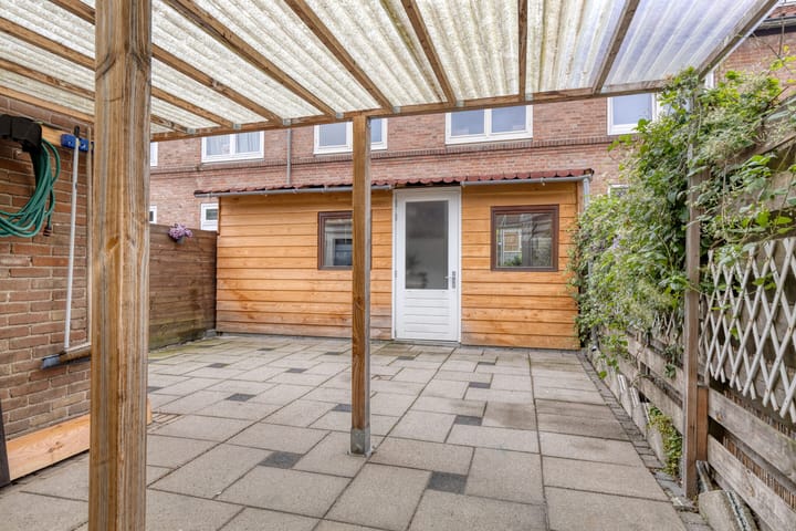 Foto 15 van Van Spilbergenstraat 14