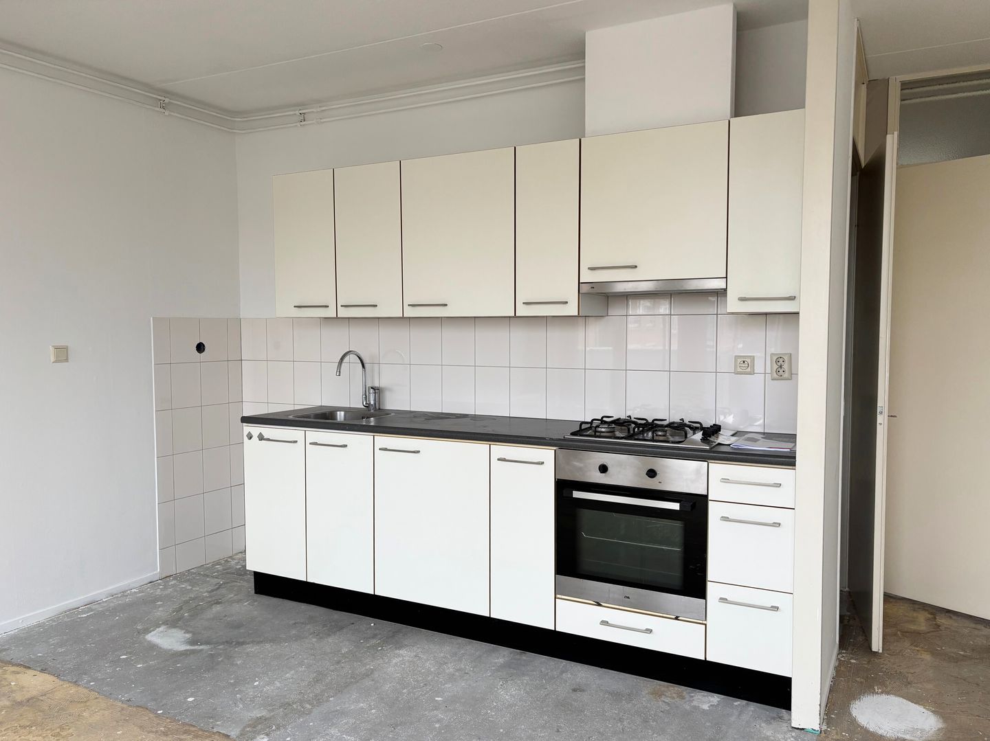 Photo 5 of Westzijde 251-C