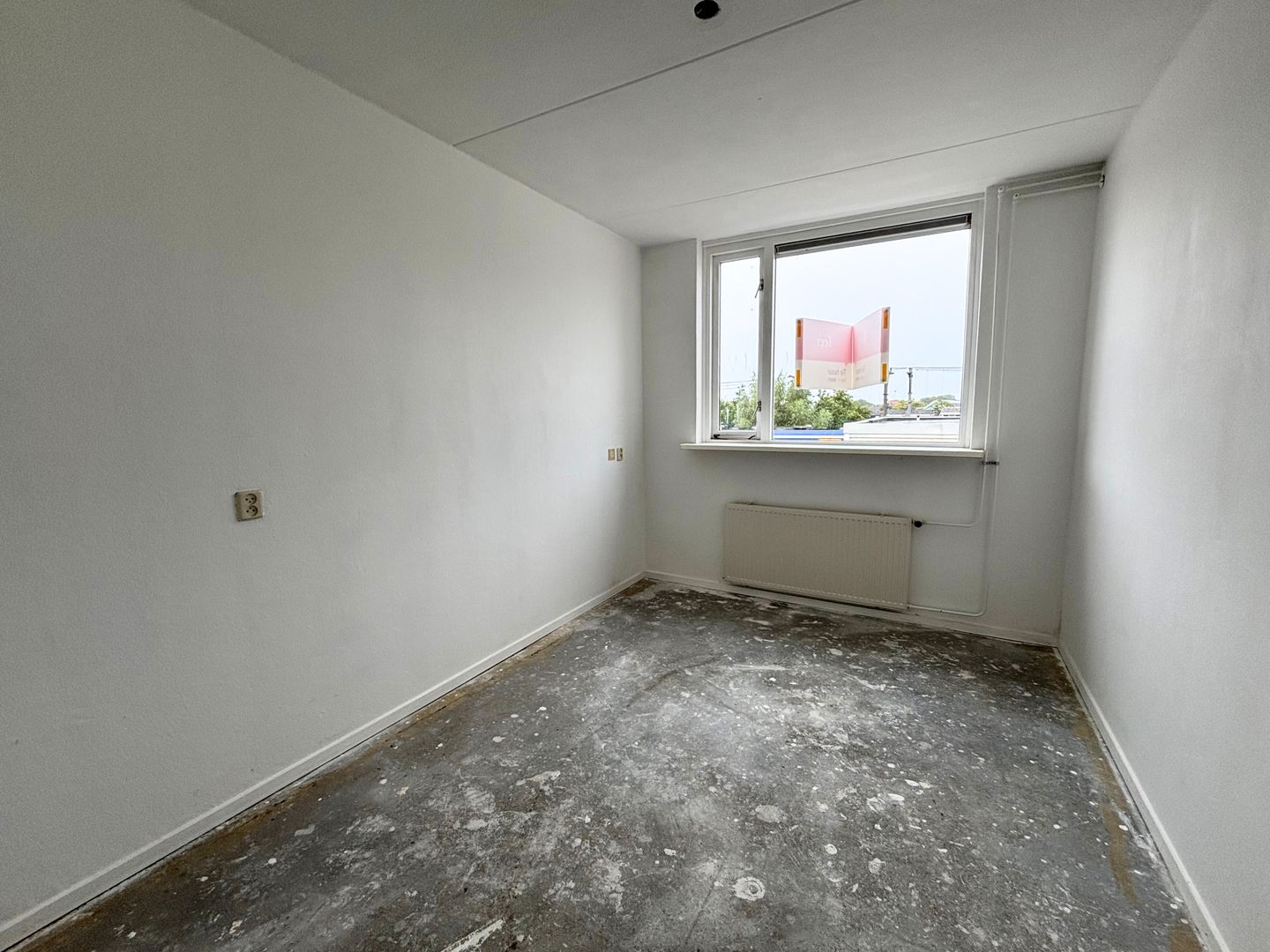 Photo 10 of Westzijde 251-C