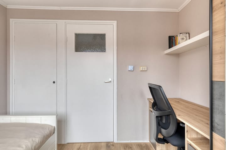 Foto 24 van Van Spilbergenstraat 14