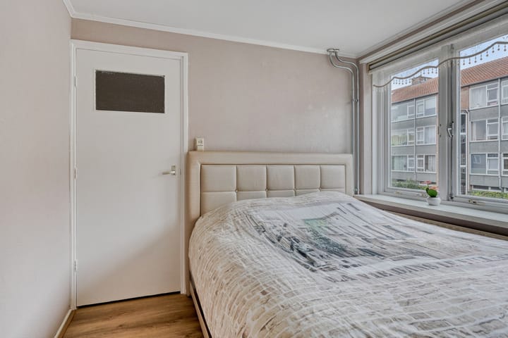 Foto 18 van Van Spilbergenstraat 14