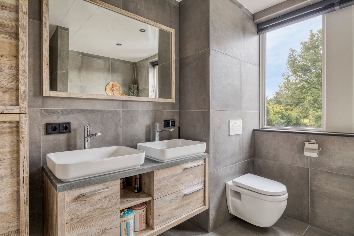 Foto 25 van Donkerstraat 40