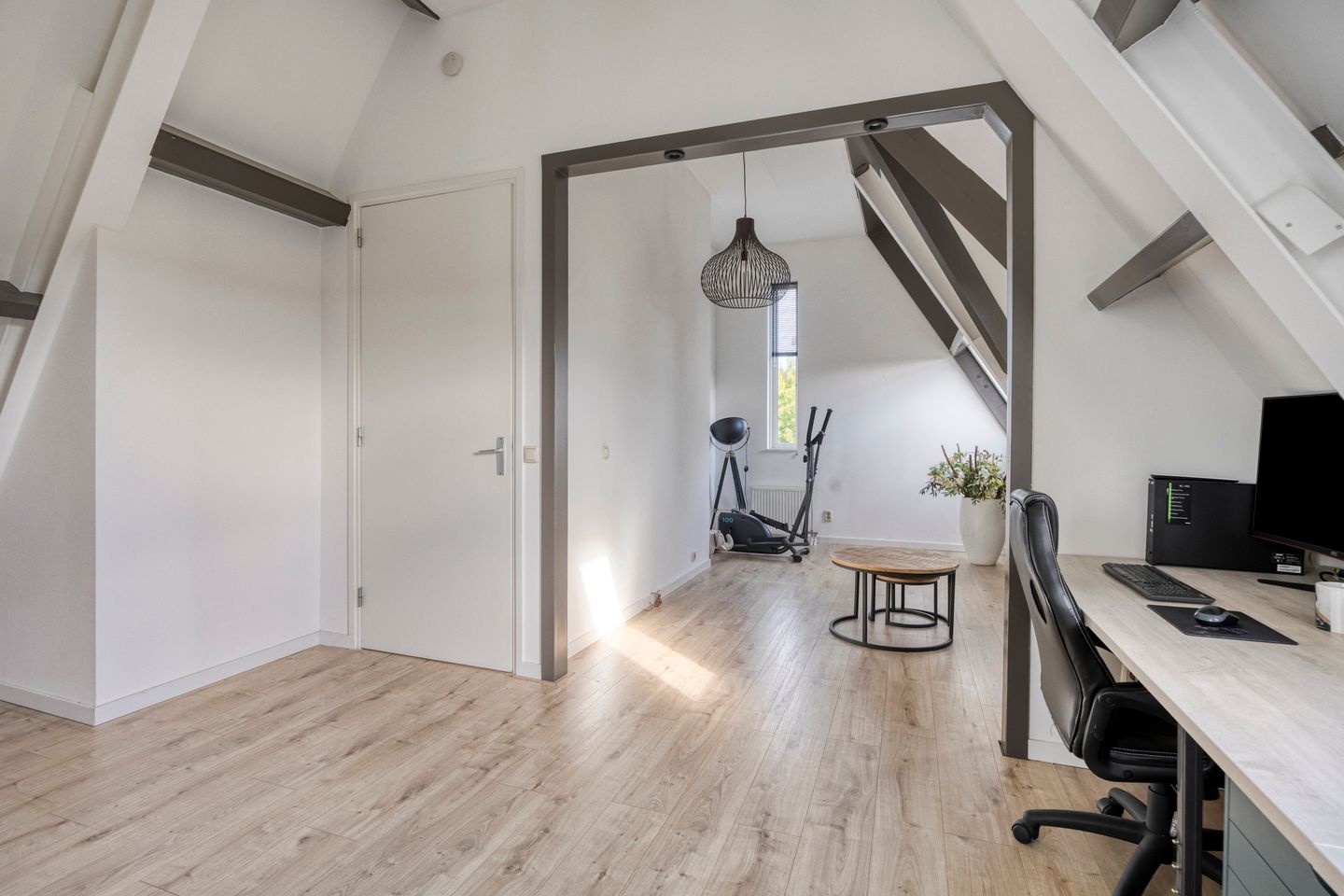 Foto 29 van Donkerstraat 40