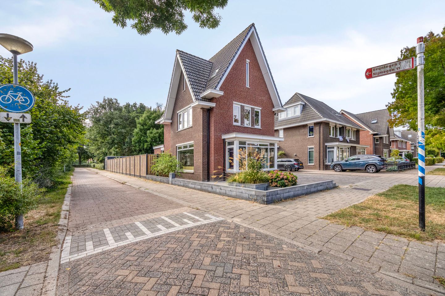 Foto 49 van Donkerstraat 40