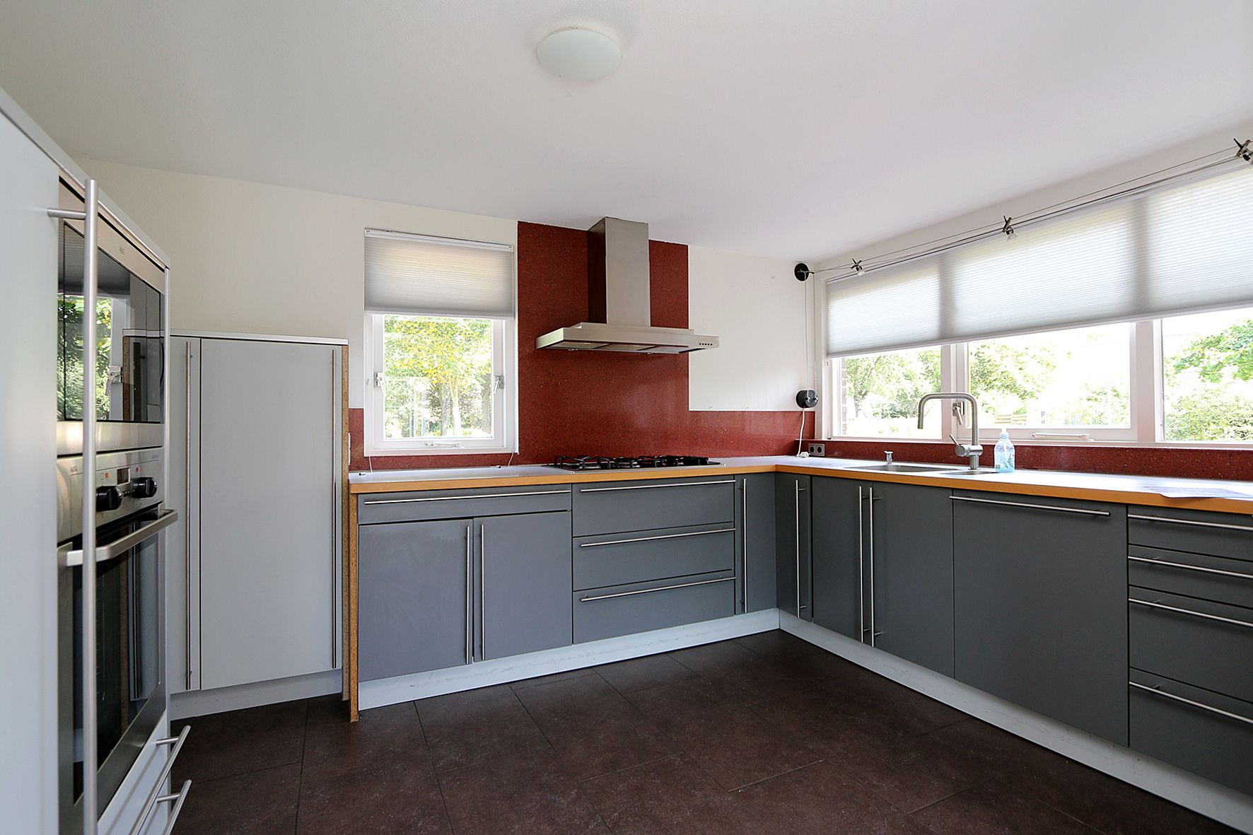 Foto 15 van Esdoornlaan 23