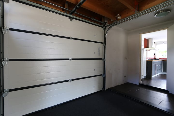 Photo 17 of Esdoornlaan 23