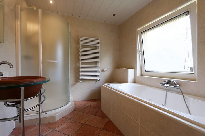 Photo 20 of Esdoornlaan 23