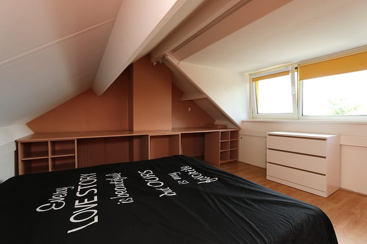 Photo 30 of Esdoornlaan 23