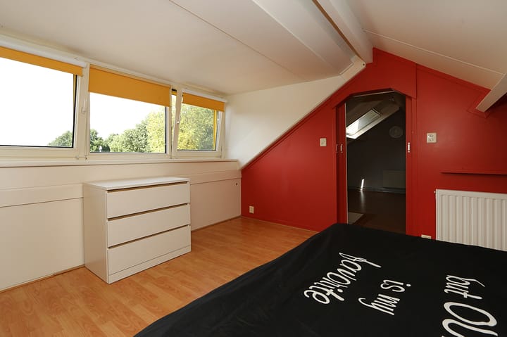 Photo 31 of Esdoornlaan 23