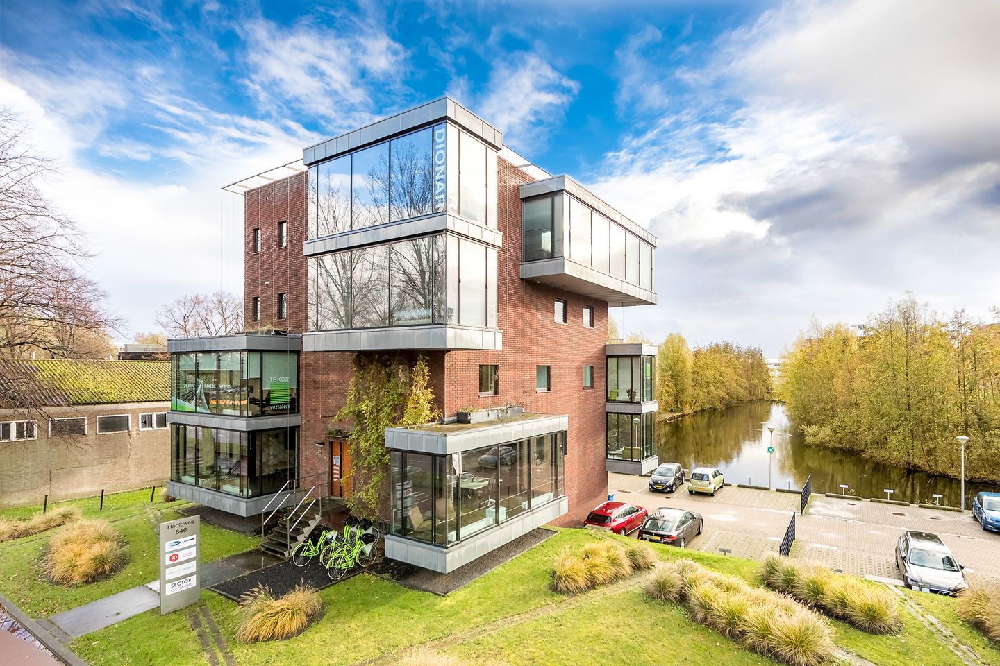 View photo 1 of Hoofdweg 846-B