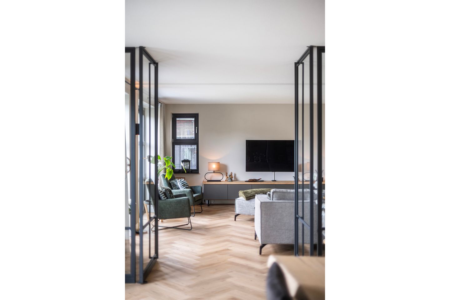 Photo 10 of Schuilenburgstraat 31