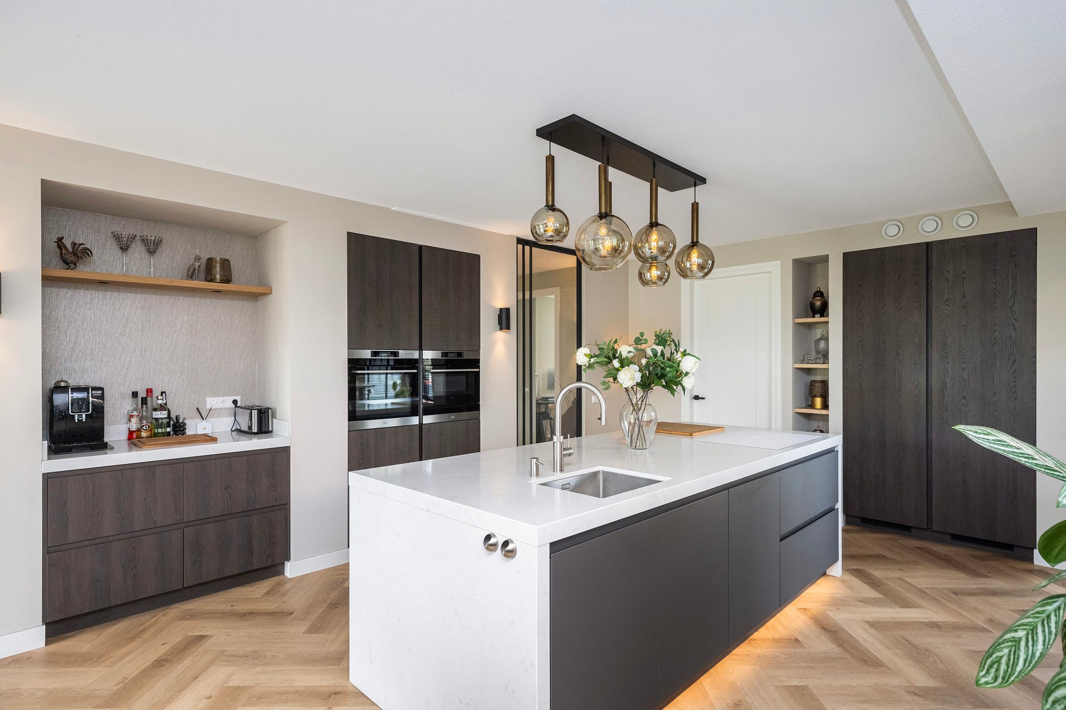 Photo 21 of Schuilenburgstraat 31