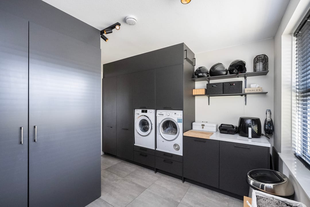 Photo 23 of Schuilenburgstraat 31