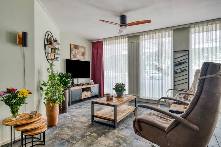 Foto 8 van Plataanplein 8