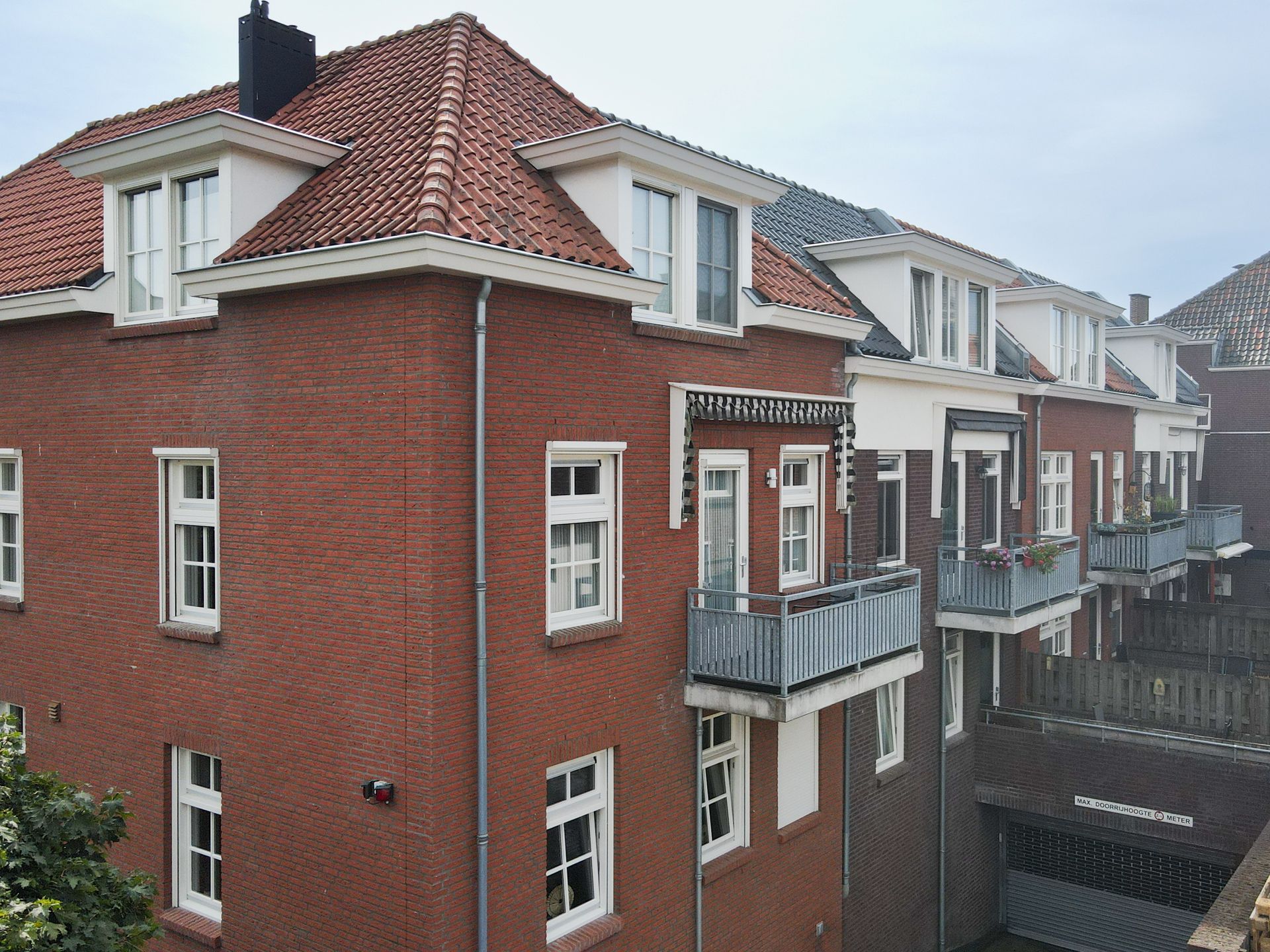 Foto 33 van Houtstraat 26