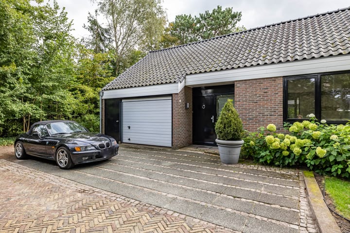 Foto 6 van Dennenlaan 3