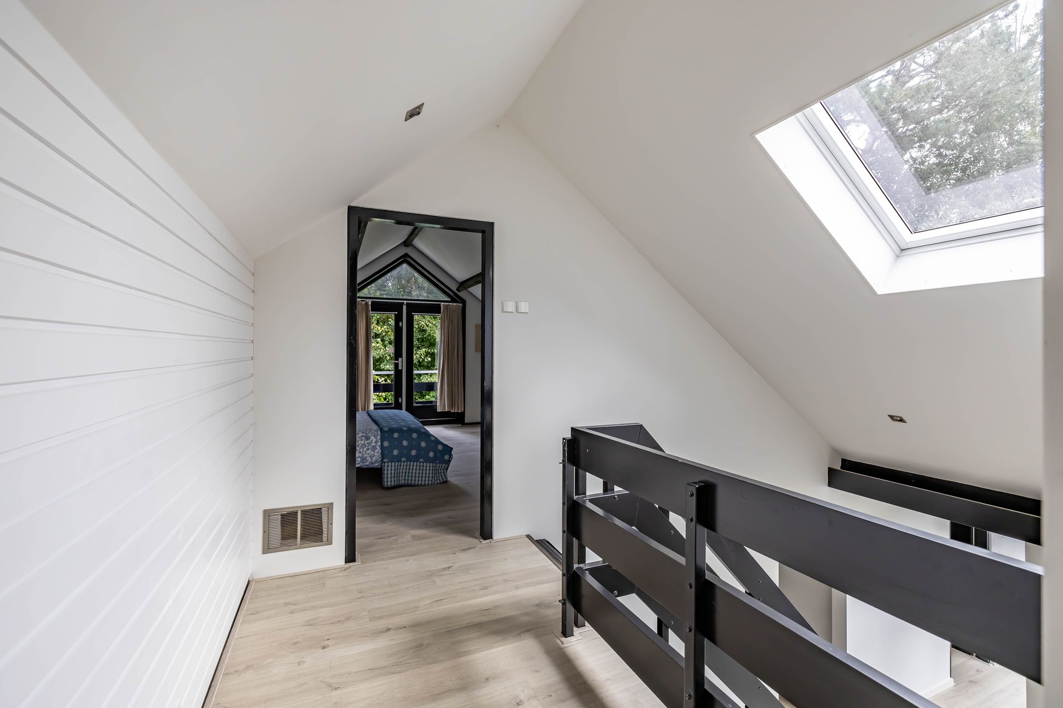 Foto 36 van Dennenlaan 3