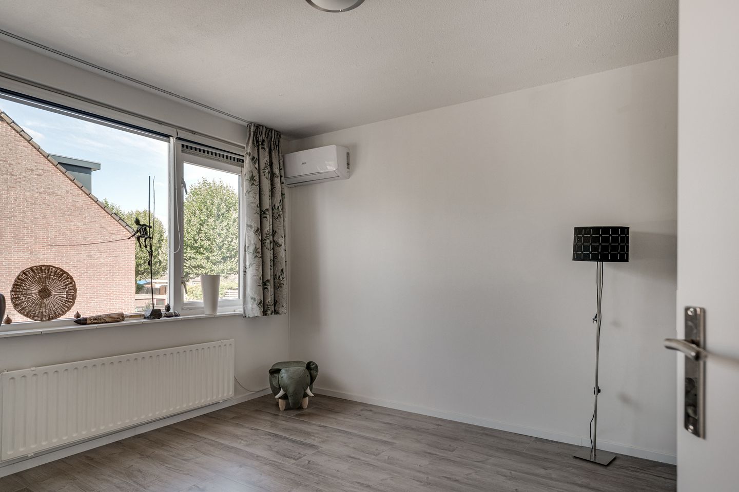 Foto 25 van Mierlostraat 5