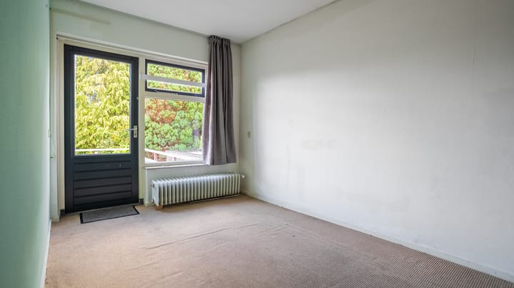 Foto 15 van Bornsestraat 64-A