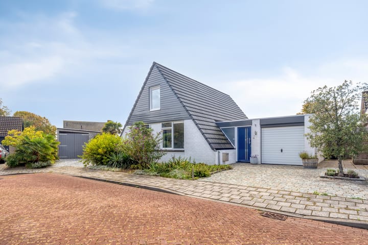 Photo 1 of Sloestraat 15