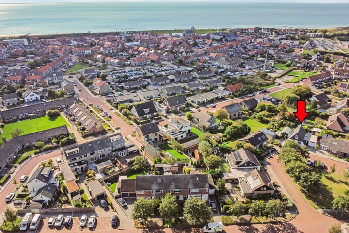 Photo 2 of Sloestraat 15