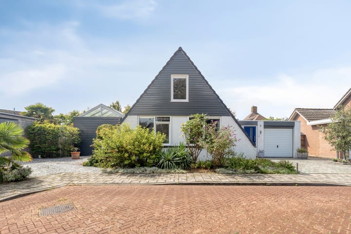 Photo 4 of Sloestraat 15