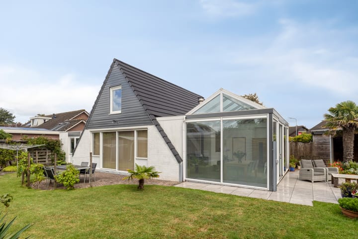 Photo 27 of Sloestraat 15