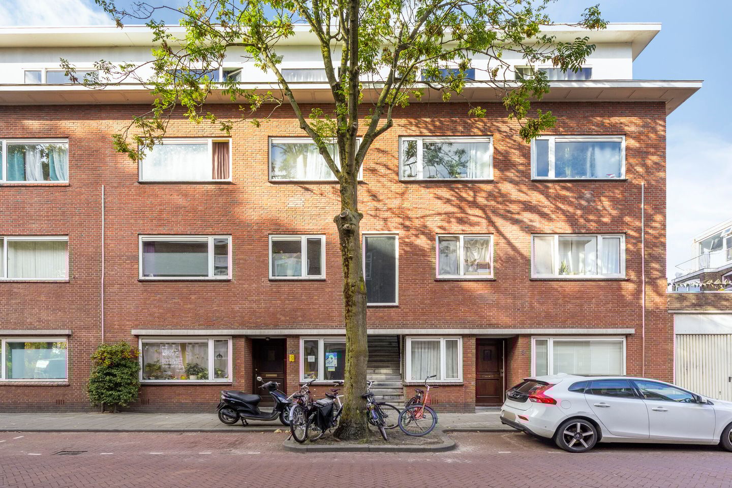 Photo 1 of Spaarnedwarsstraat 7-A