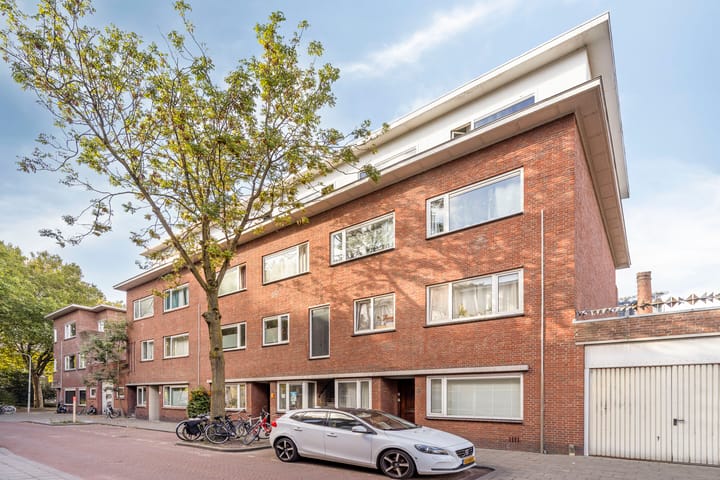 Photo 2 of Spaarnedwarsstraat 7-A