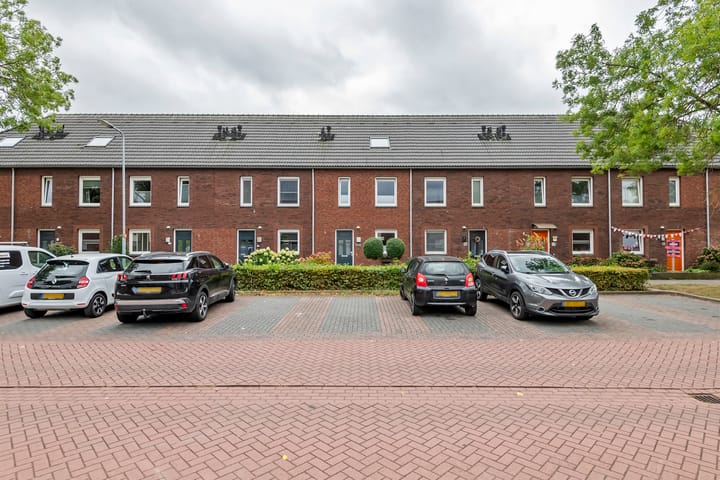 Foto 38 van Lindelaan 1-E