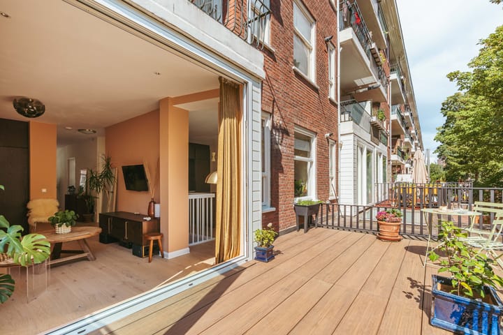 Foto 6 van Trouringhstraat 10-H