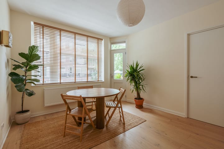 Foto 14 van Trouringhstraat 10-H