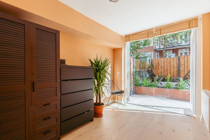 Foto 20 van Trouringhstraat 10-H