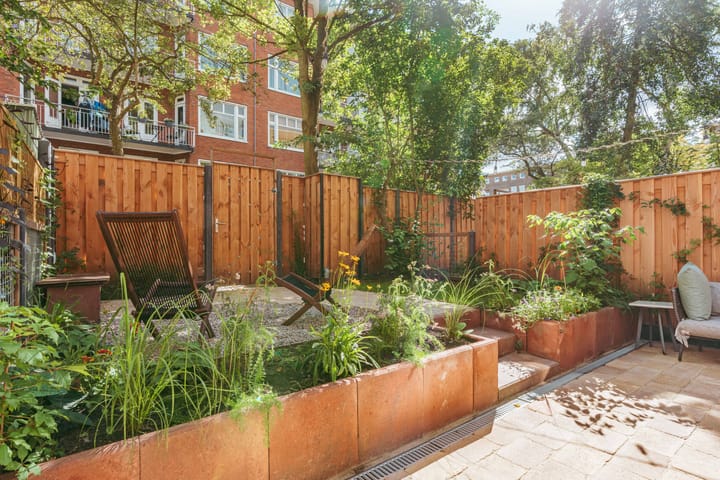 Foto 23 van Trouringhstraat 10-H