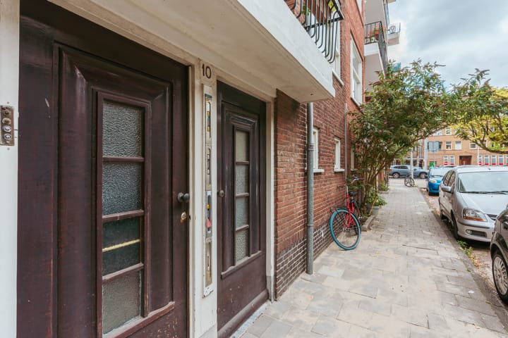 Foto 31 van Trouringhstraat 10-H