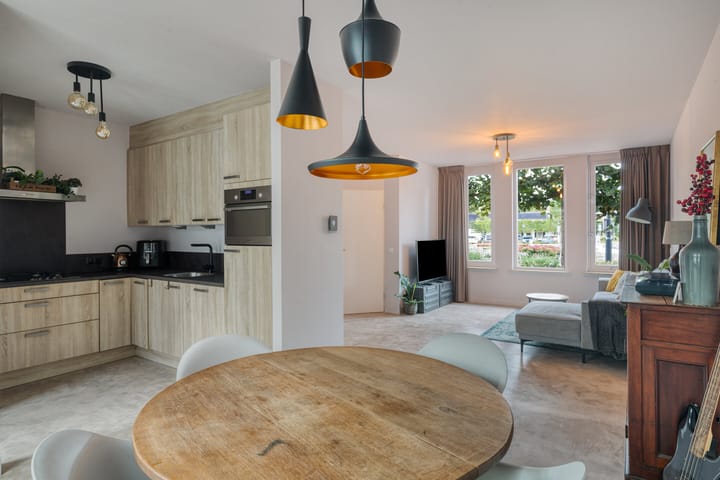 Foto 4 van Dorpsplein 17