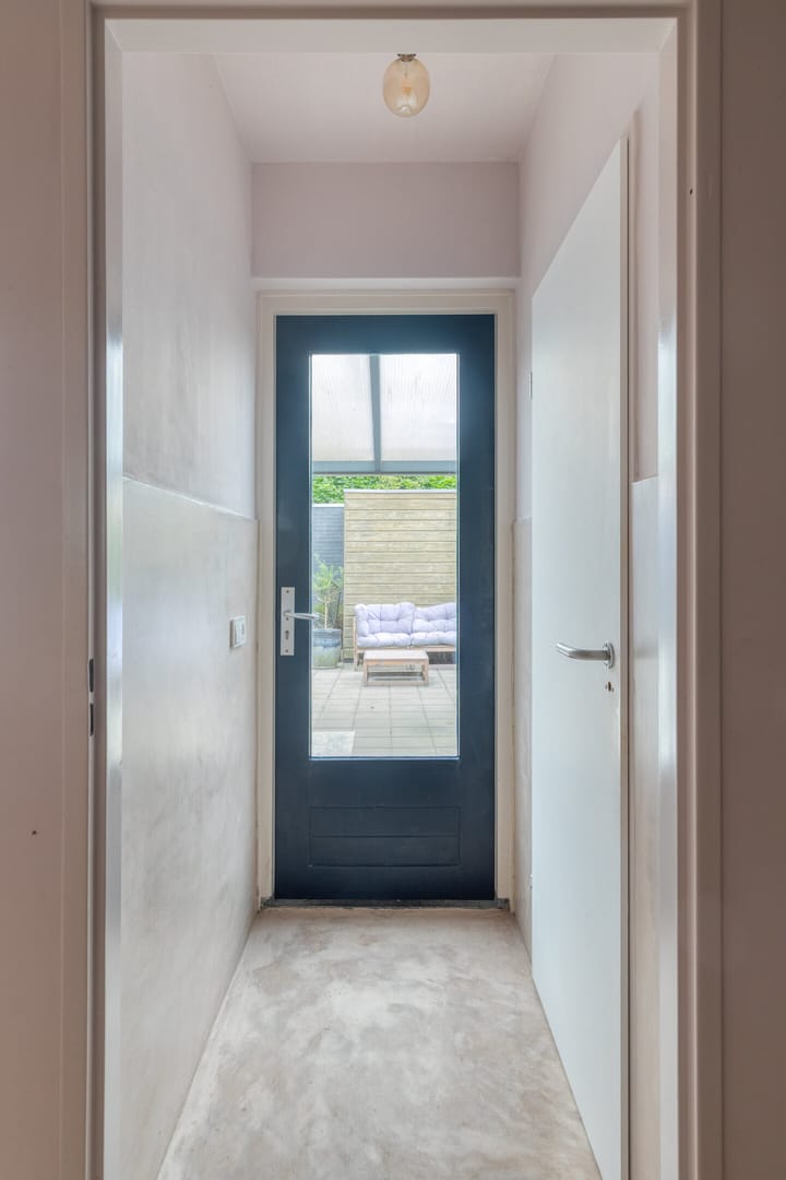 Foto 15 van Dorpsplein 17