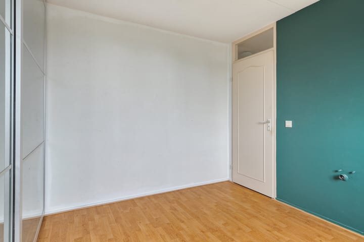 Foto 24 van Dorpsplein 17