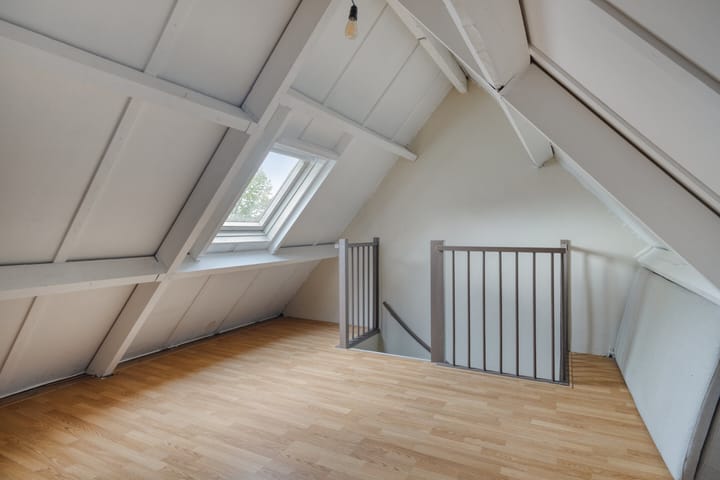 Foto 30 van Dorpsplein 17