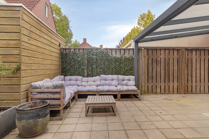 Foto 33 van Dorpsplein 17