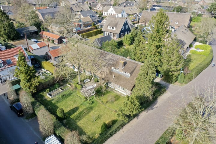 Foto 2 van Eemnesserweg 4