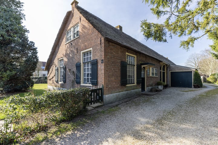 Foto 4 van Eemnesserweg 4