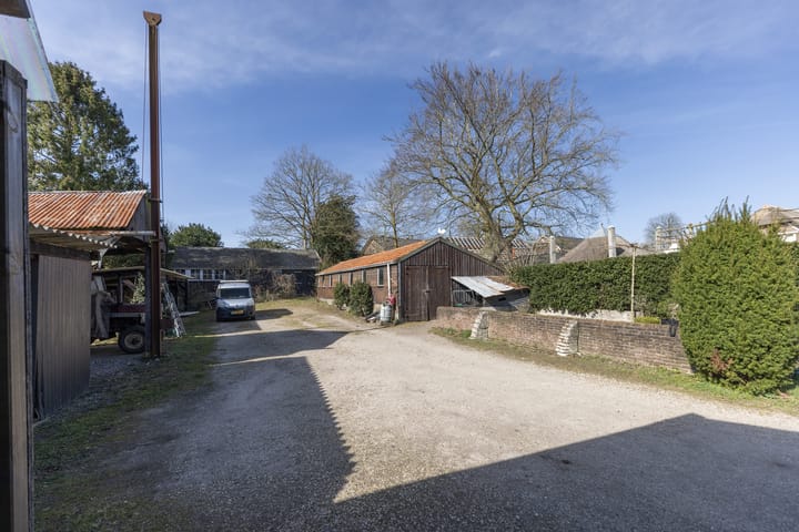 Foto 8 van Eemnesserweg 4