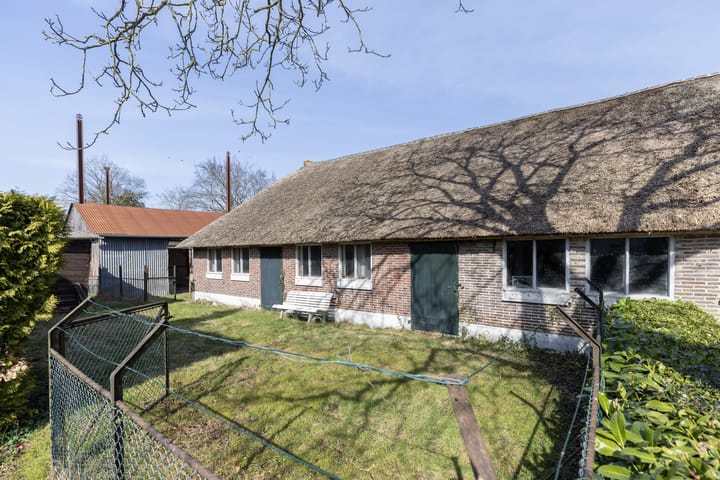 Foto 14 van Eemnesserweg 4