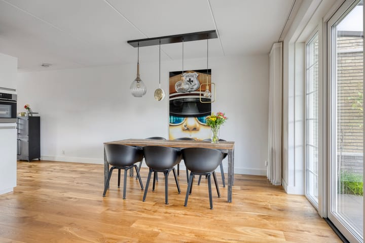 Foto 18 van F.C. Dondersstraat 7