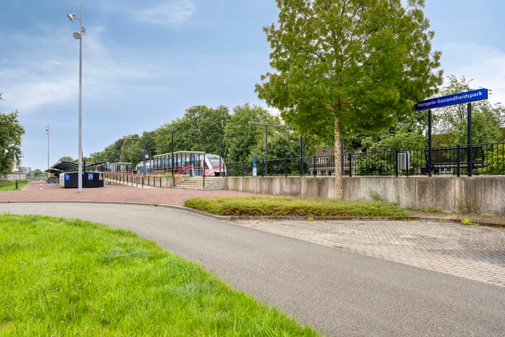 Foto 45 van F.C. Dondersstraat 7